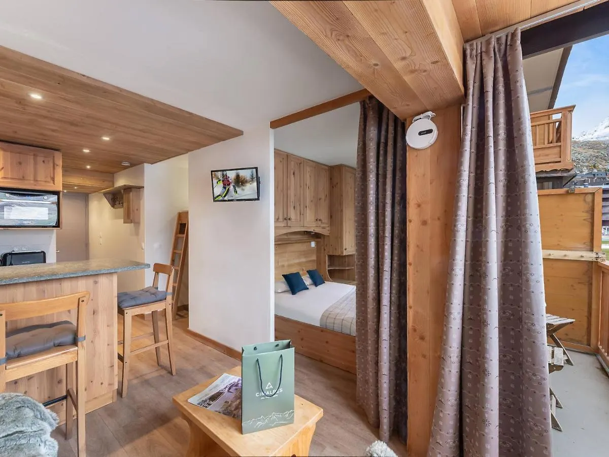 Apartment Charmant Appartement A Val Thorens, Cosy, Au Pied Des Pistes - Fr-1-640-20